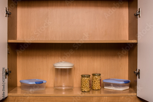 Fotografia Little storage in kitchen pantry for covid-19 quarantine
