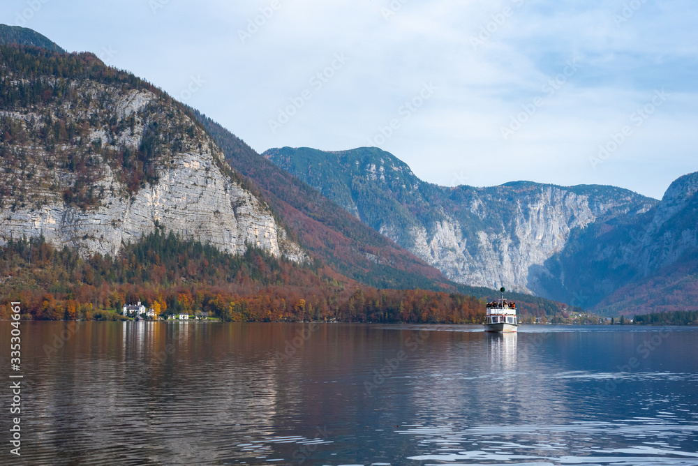 Hallstatt lake view during autumn