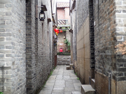 Bild auf Leinwand A small ancient laneway in Guangzhou