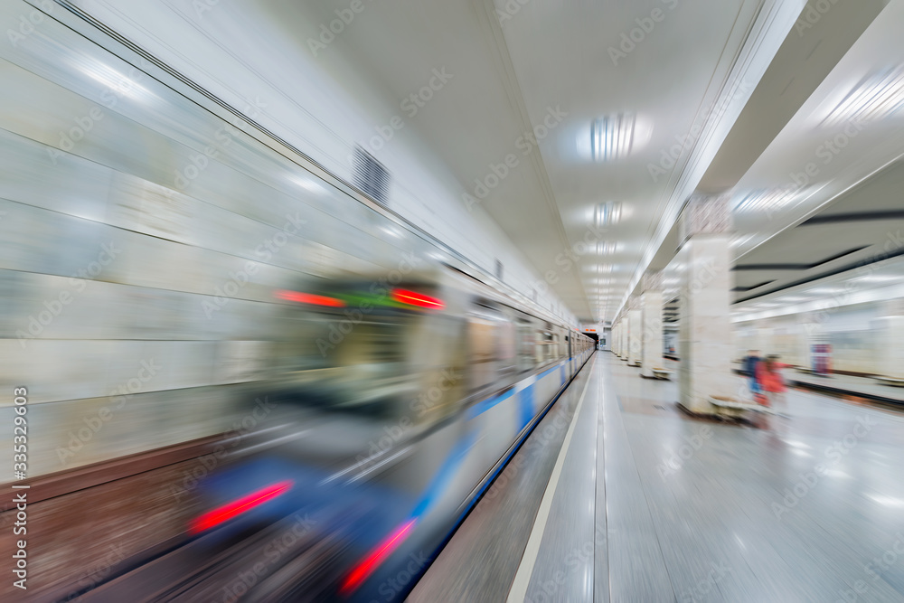 Obraz premium Blurrred image of the night underground station.