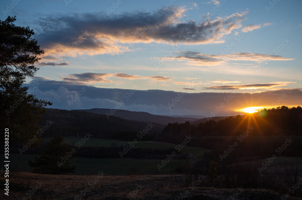 Obraz premium Landschaft im Frühling