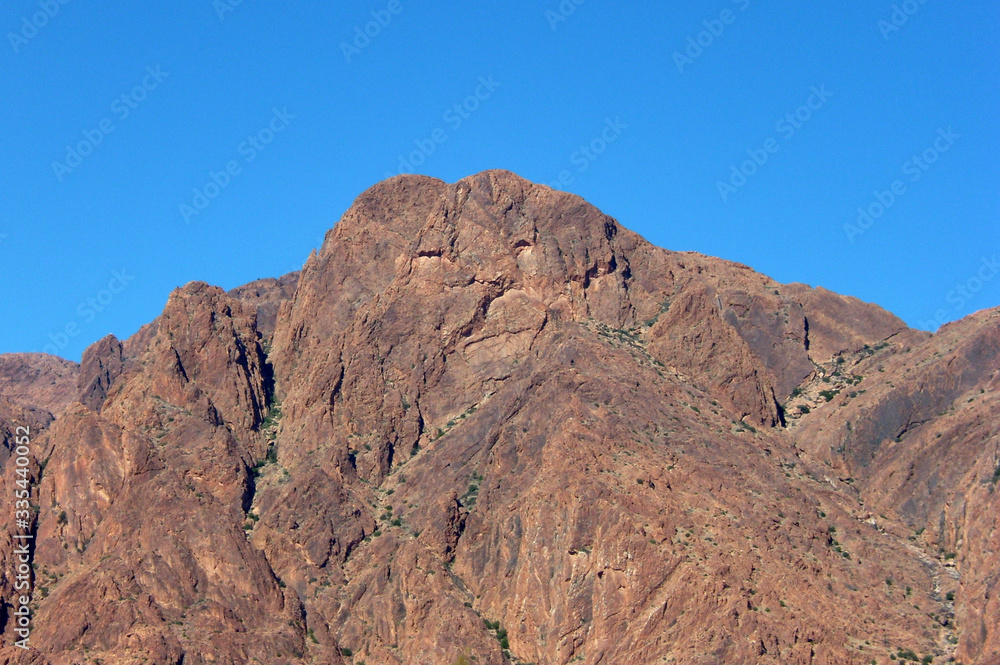 Lion-shaped mountain
