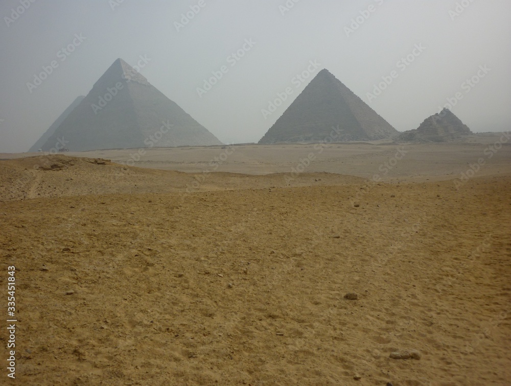 pyramids of giza in egypt