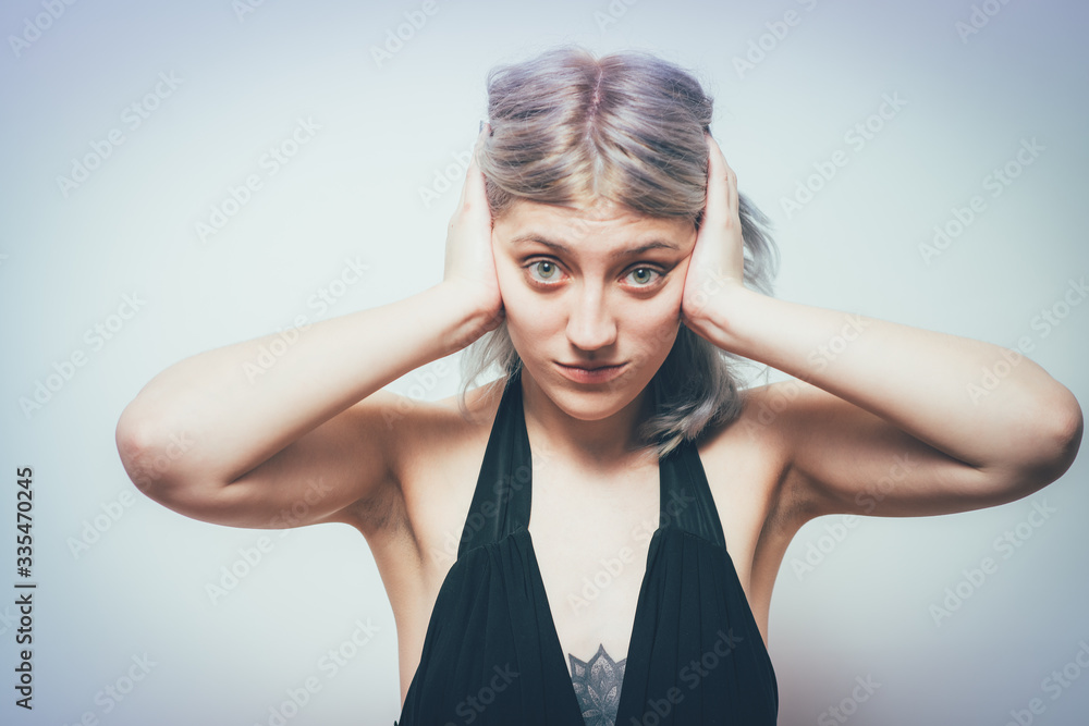 Naklejka premium Close ears woman