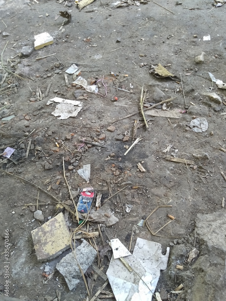 Fototapeta premium construction worker on a concrete