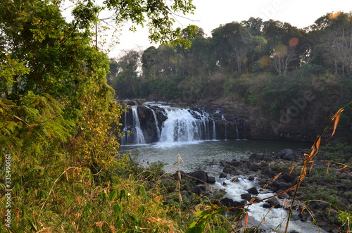 Sch  ner Wasserfall auf dem Bolaven-Plateau  Laos