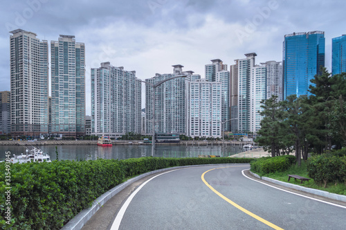 road from APEC Naru Park and Busan cityscape