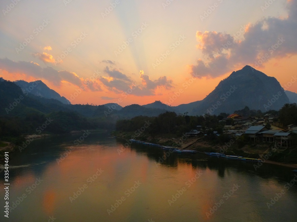 Sonnenuntergang bei Nong Kiao, Laos