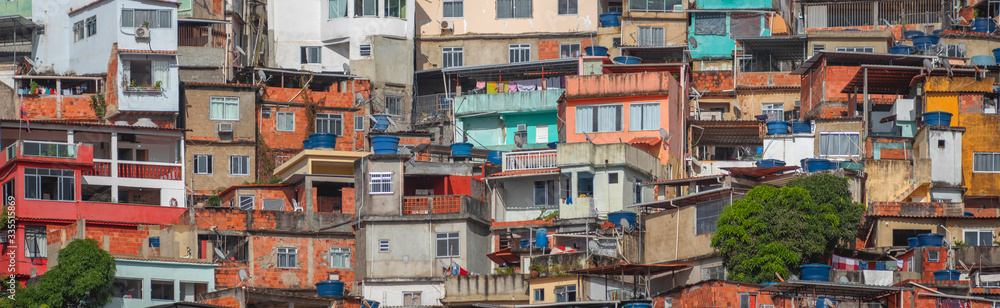 Fototapeta premium Rio de Janeiro downtown and favela