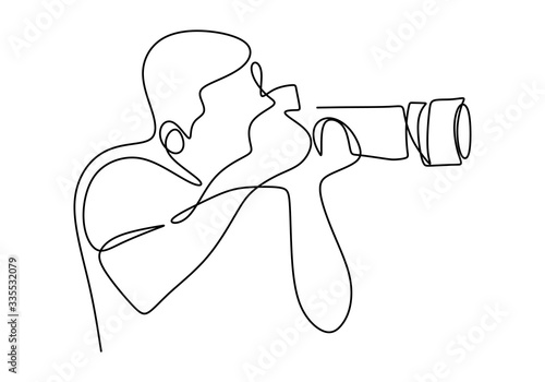 Man photographer with a camera takes pictures outdoors. Continuous line drawing of a black outline of a journalist or photographer at work. For animation. Vector monochrome, drawing by lines