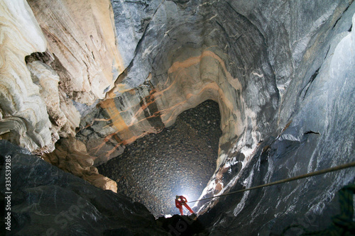 Amazing pitch in marble - north Vietnam