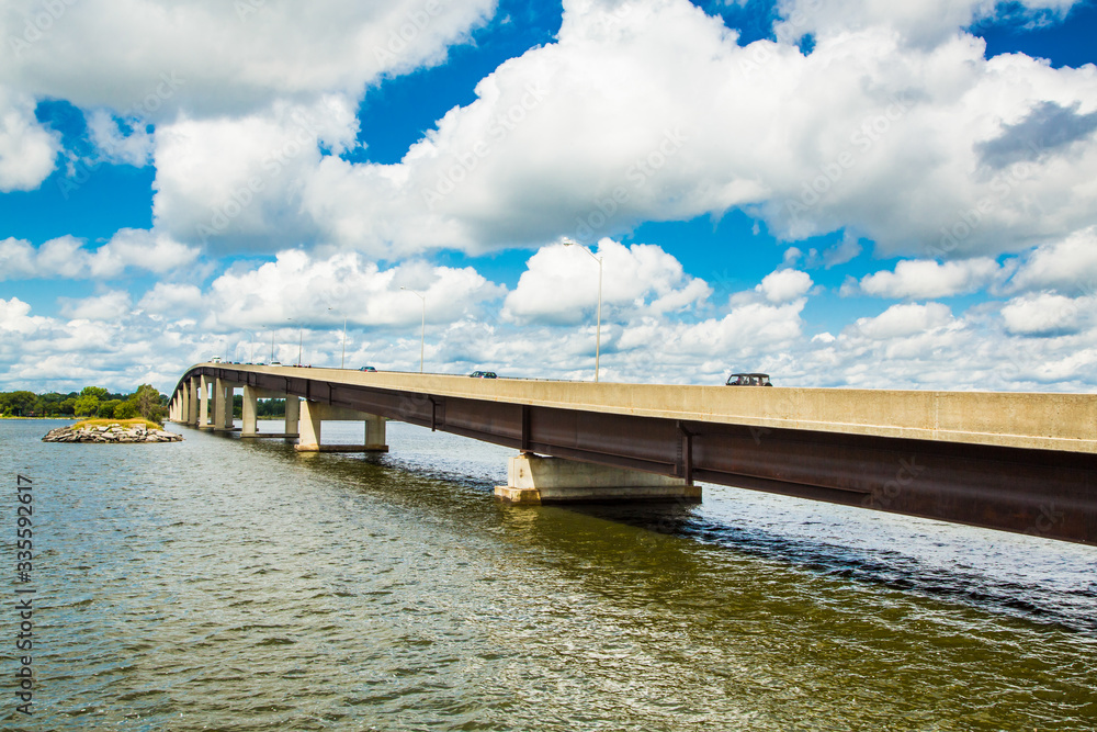 Large Span Bridge Large Span Bridge