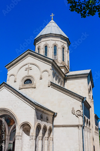 The Kashveti Church of St. George in central Tbilisi, located across from the Parliament building on Rustaveli Avenue.