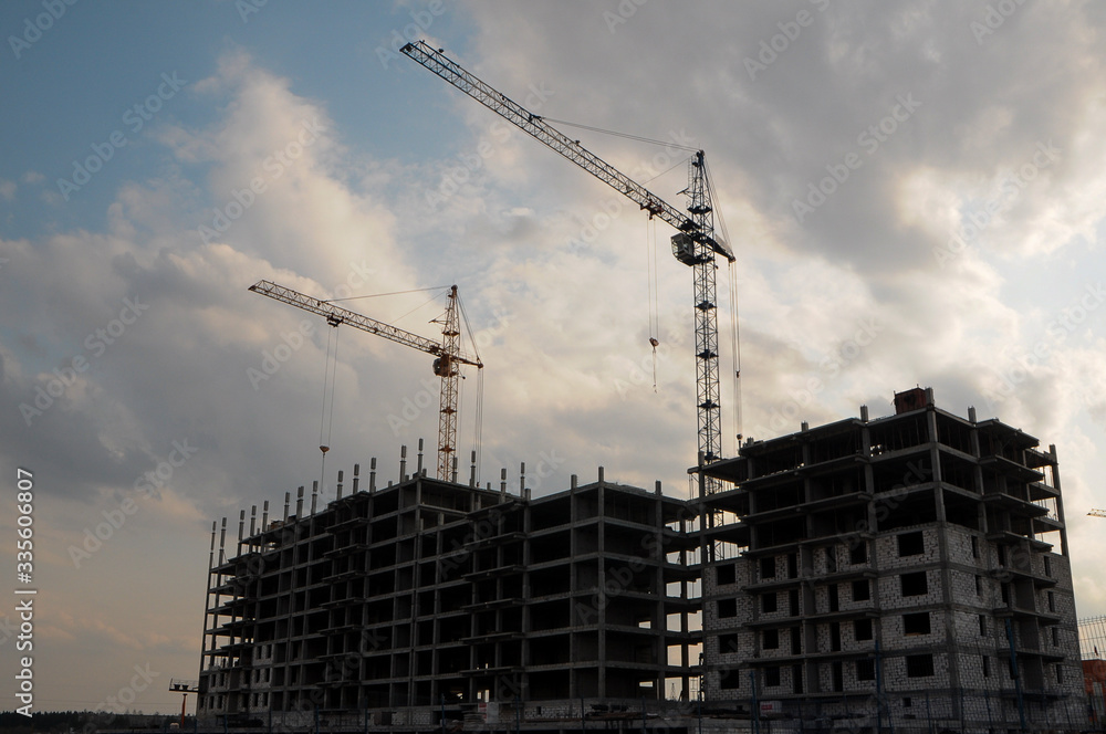 construction of a multi-storey building