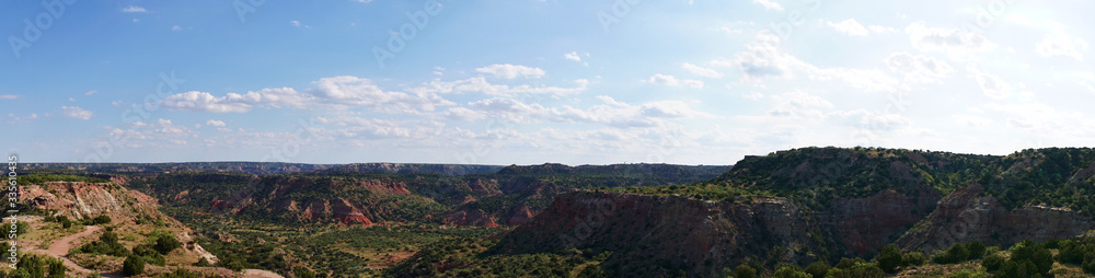 Naklejka premium Panoramic shot of Palo Duro Canyon