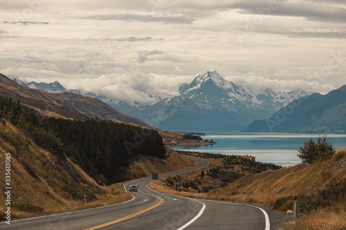 mount cook view from lake pukaki via access route in summer