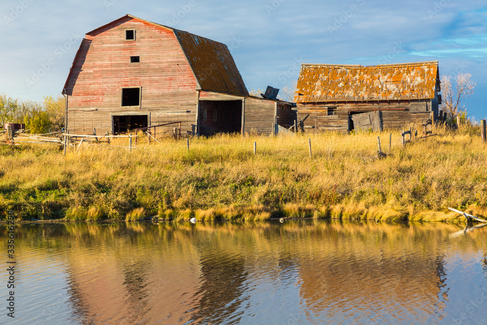 Obraz premium Old Farm Buildings