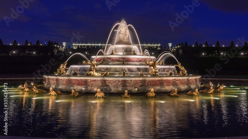 fountain at night - Versailles