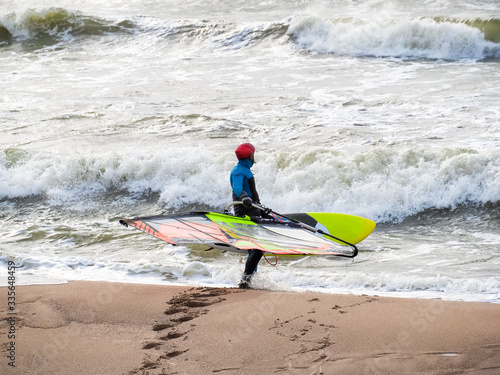 Windsurfer goes into the sea