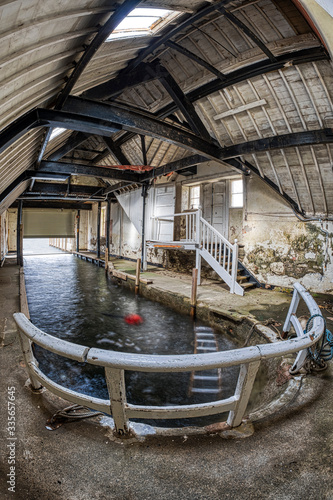 Fototapet Abandoned boathouse