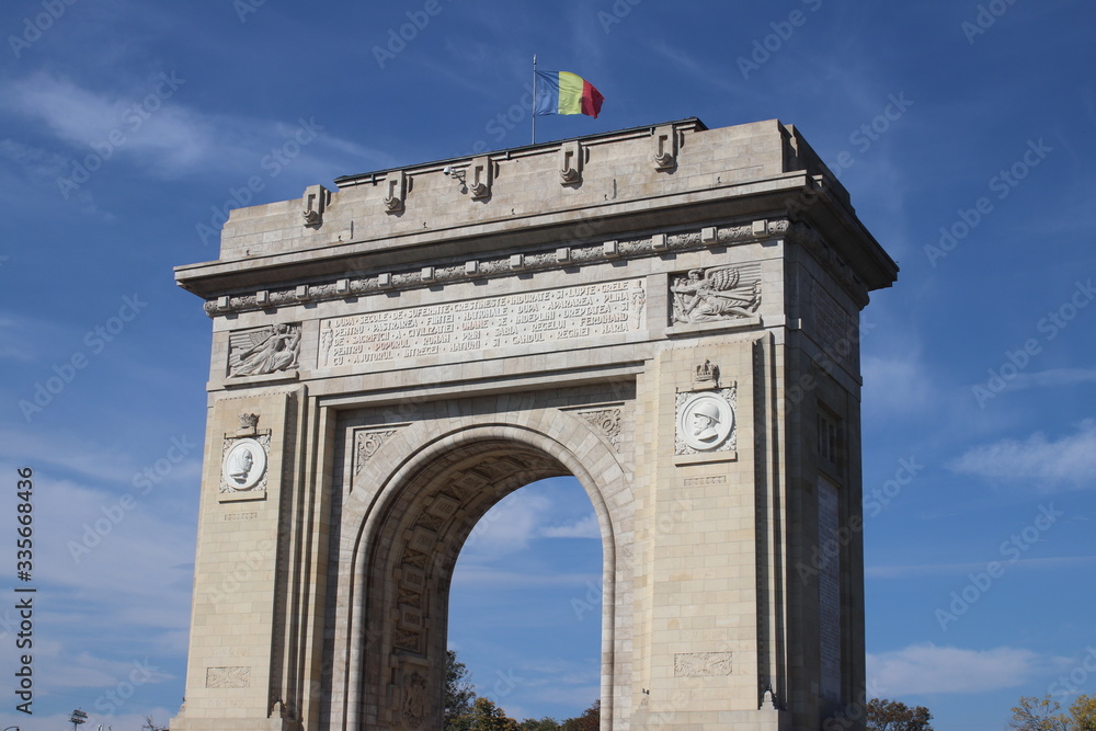 Fototapeta premium Arch of triumph in Bucharest