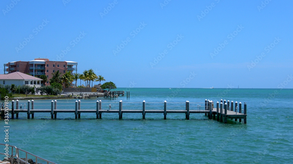 The beautiful scenery of the FLORIDA Keys
