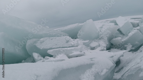 Зимняя красота озера Балхаш и города Приозёрск © Андрей Кузнецов