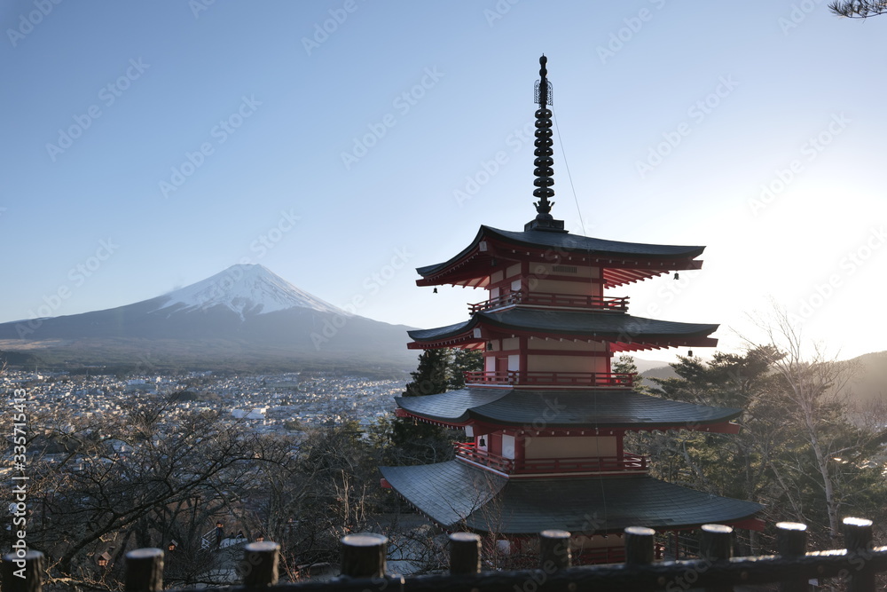 Pagoda Chureito twilight Kawaguchiko Japan 