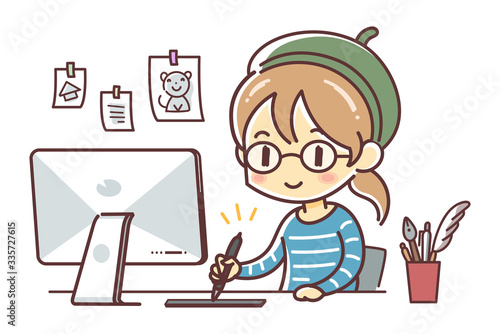 ペンタブレットを使って制作する漫画家風の女性（mac・板タブ・イラストレーター）
