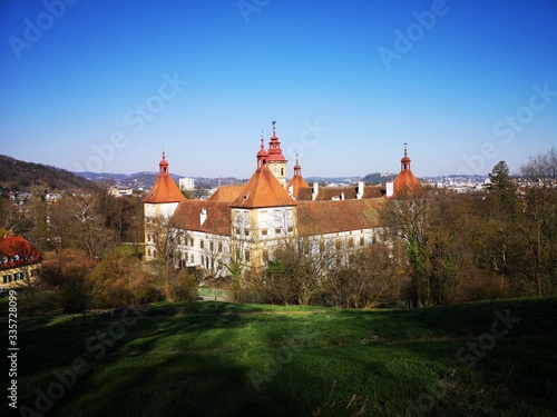 Schloss Eggenberg Graz Altstadt Panorama Sehenswürdigkeit