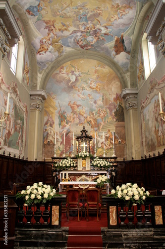 Wallpaper Mural chiese Torontodigital.ca