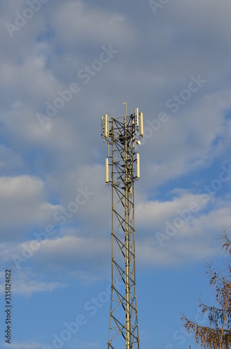 wieza , antena, comunication, mobilny technologia telekom, comunication,maszt,bezprzewodowe, przemysł, nadawczych, sieci, budowa, nadajnik, sieci 5G , 4G , szkodliwa 5 G ,sieć 5 G , zdrowie sieci 5 G 