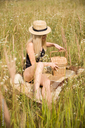 straw hat girl in the field
