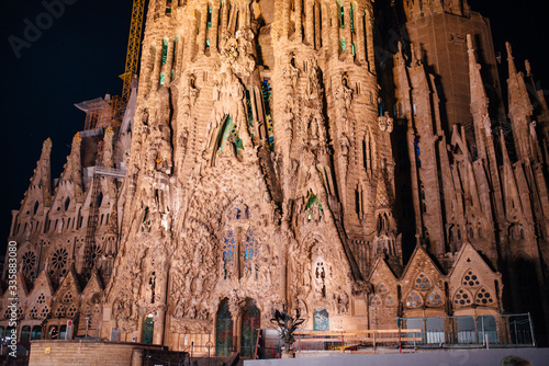 Basilica of the Sagrada Familia Basilica Sagrada Familia and Forwarding the Church of the Holy family at night
