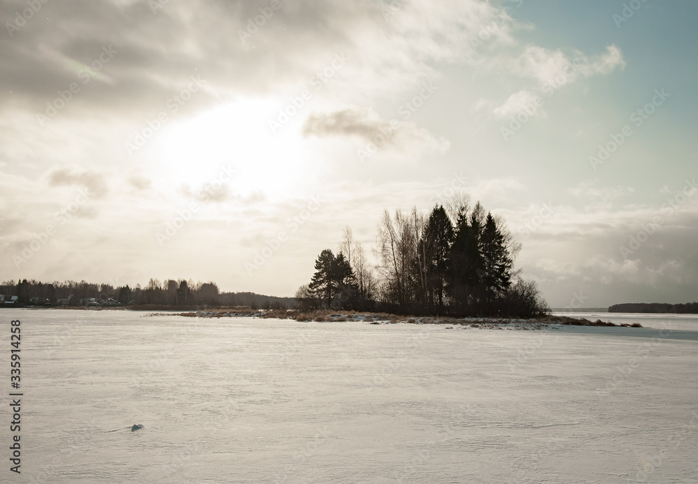 Fototapeta premium Beautiful winter landscape with ice river
