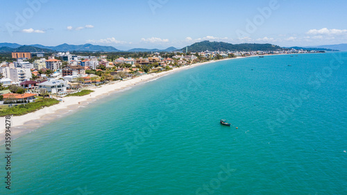 Aerial view of Bom Jesus watherfall beach (Praia cachoeiro de Bom Jesus) in Florianópolis, Santa Catarina © Jair