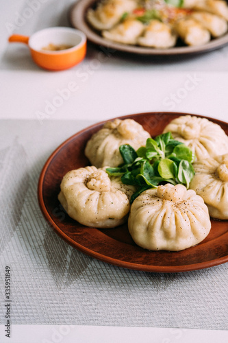 dumplings food 