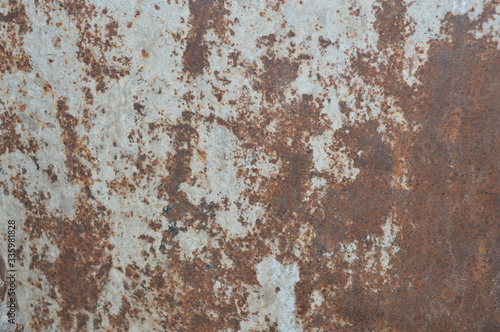 Rust stains on metal plates