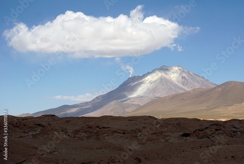 Vulkan im Altiplano, Bolivien