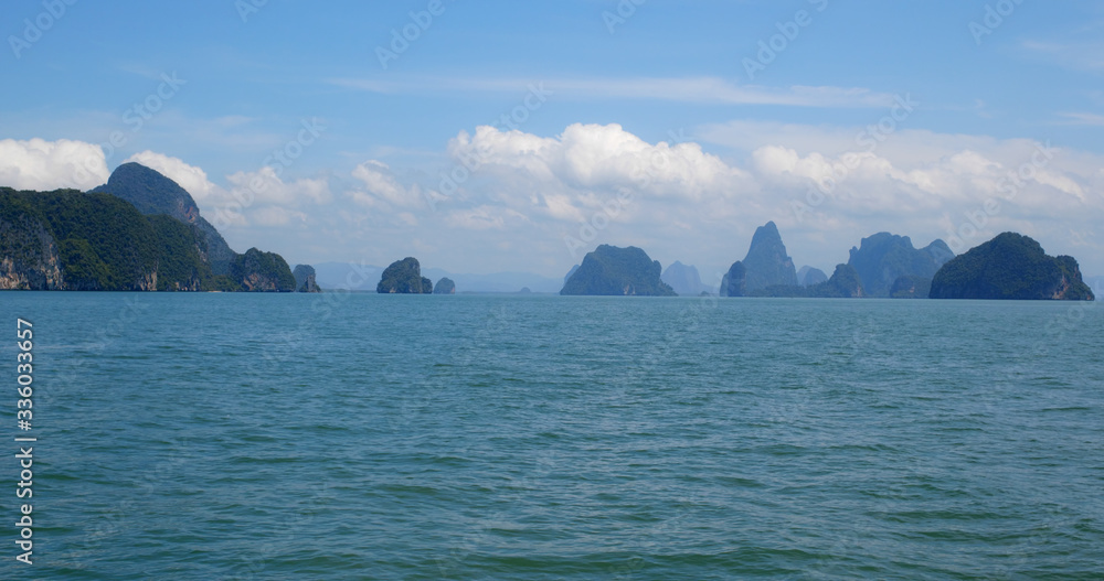 Fototapeta premium Phang Nga Bay in Thailand Phuket