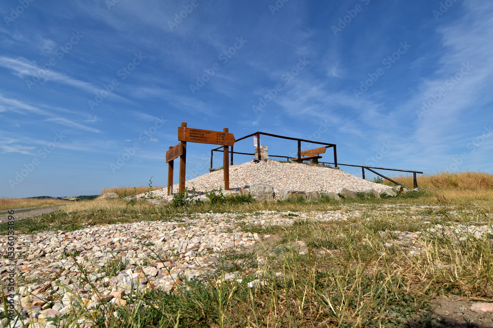 Obraz premium Traumschleife Mittelalterpfad