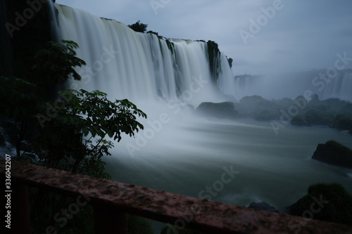 Wallpaper Mural Iguazu Langzeitbelichtung Torontodigital.ca