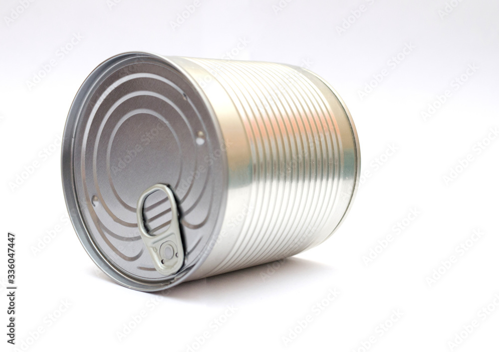 tin can without logo on a white background, closed tin can, food preservation, space for text, close-up tin can without logo on a white background, closed tin can, food preservation, space for text, close-up
