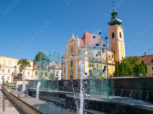 Valokuva The Carmelite Church of Győr is one of the most important historic churches of the city, the most important building in the cityscape of the Vienna Gate Square