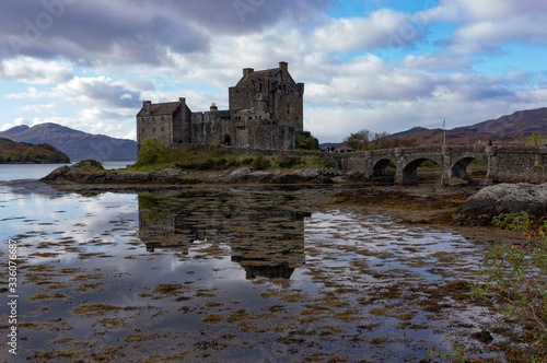 eilean donan castle scotland uk