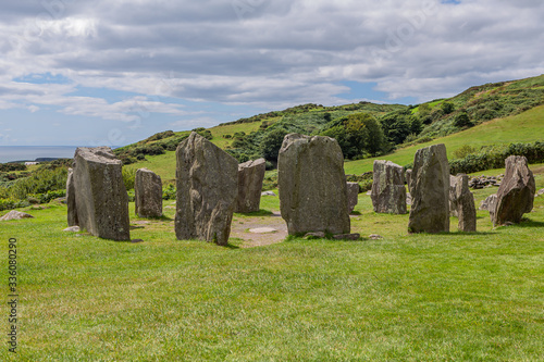 Obraz na płótnie Drombeg Steinkreis im Sommer - County Cork, Irland w salonie