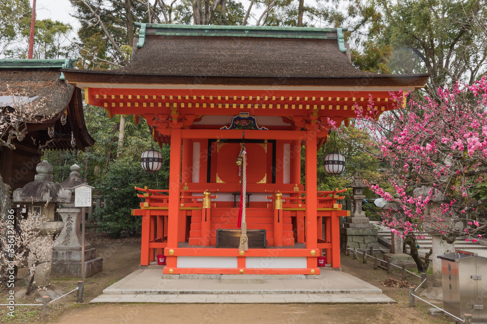 Obraz premium This temple is traditionally design. It has deep red colours.