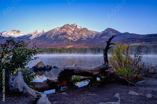 Pyramid Lake, Jasper Alberta Kanada travel destination