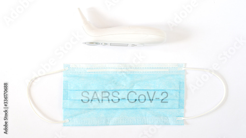 Surgical protective mask with a Sars-Cov-2 and a termomether