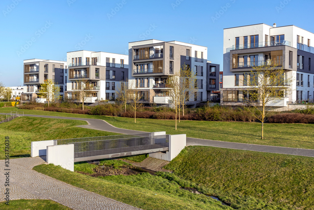 Moderne Architektur im Frankfurter Stadtteil Riedberg
